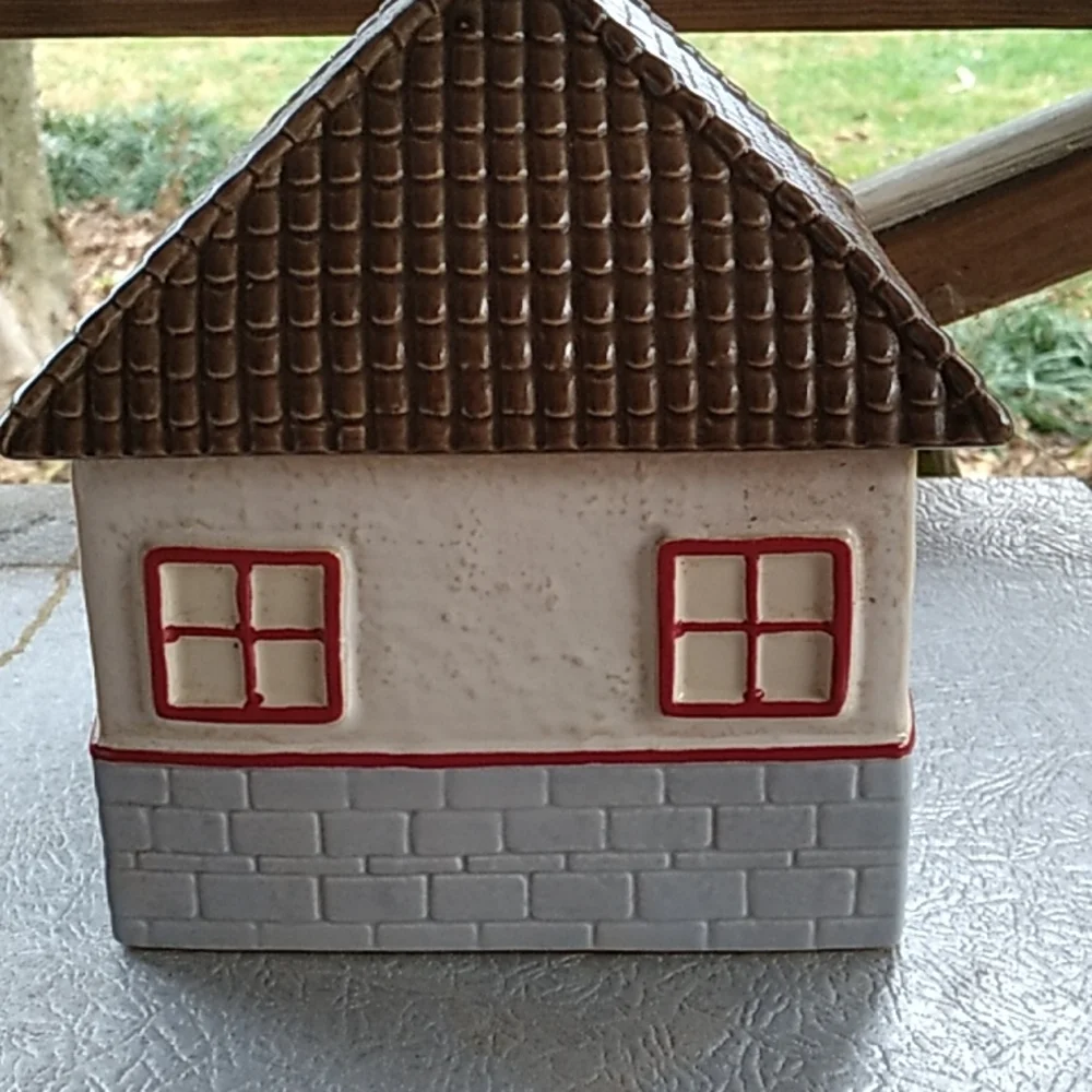 Pottery barn farmhouse shabby chic cookie jar
